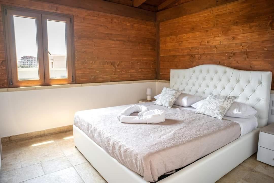 Il Germoglio Hotel Bisceglie Bagian luar foto
